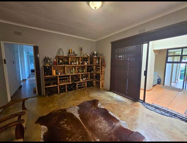 5 BEDROOM HOUSE FOR SALE IN TERENURE